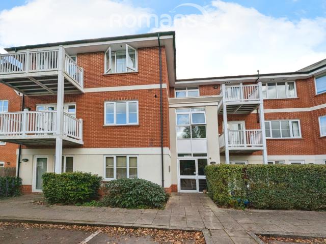 York House, Chequers Avenue, High. 1 bed flat to rent £1,200 pcm £277 pw