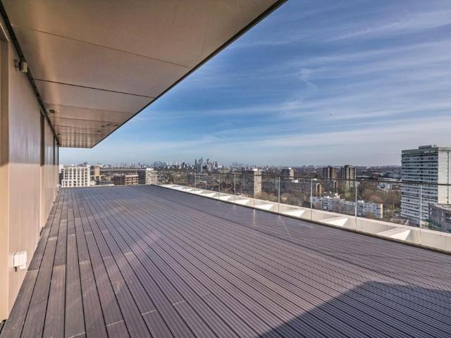 York Place, London, SW11 3TX, United Kingdom | 2 bed apartment for rent #140400128 | Rentberry