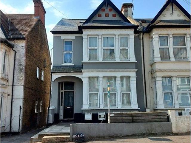 York Road, South End On Sea SS1, 1 bed flat to rent, £950 pcm | PrimeLocation