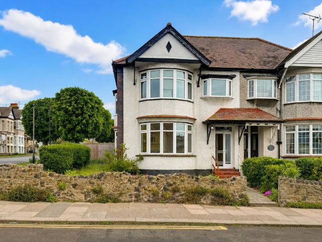 York Road, Southend On Sea, 2 SS1, 4 bed semi detached house to rent, £2,400 pcm | PrimeLocation