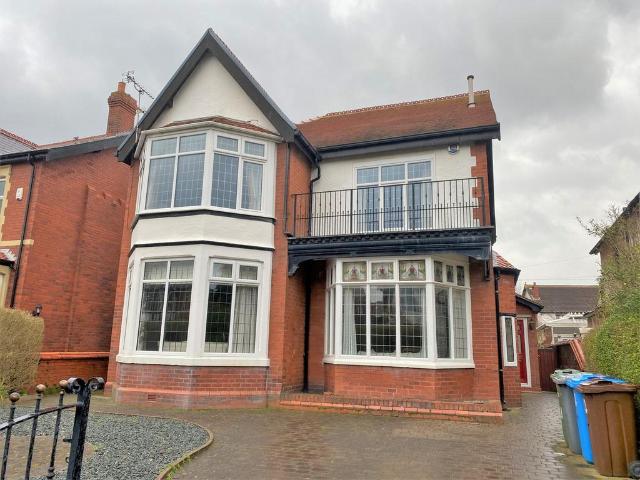 York Road, St Annes, FY8 4 bed detached house to rent £2,250 pcm £519 pw