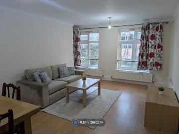 York Road, Woking GU22, 2 bed flat to rent, £1,500 pcm | PrimeLocation
