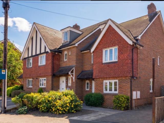 York Road, Woking 4 bedrooms Property for lettings Seymours