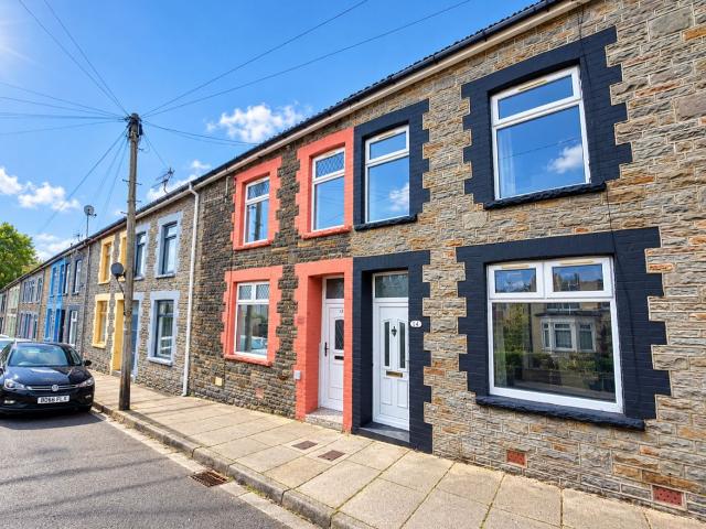York Street, Aberdare CF44, 3 bed property to rent, £795 pcm | PrimeLocation