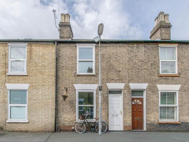 York Street, Cambridge CB1, 2 bed terraced house to rent, £1,800 pcm | PrimeLocation