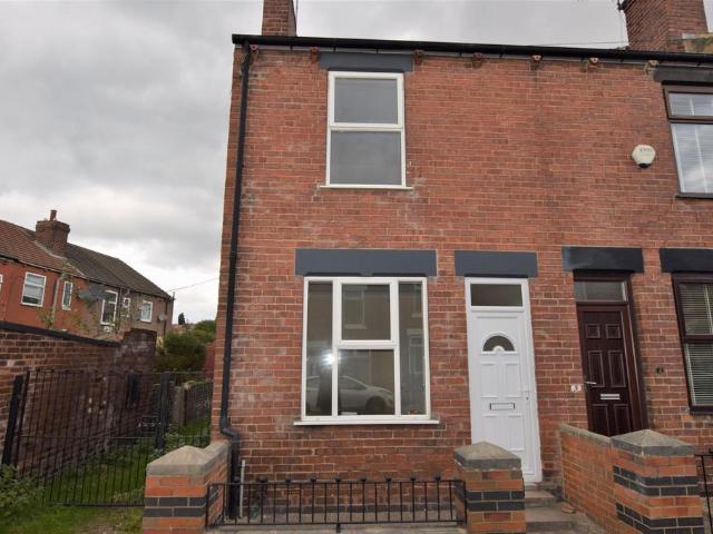 York Street, Mexborough, S64 2 bed end of terrace house to rent £595 pcm £137 pw