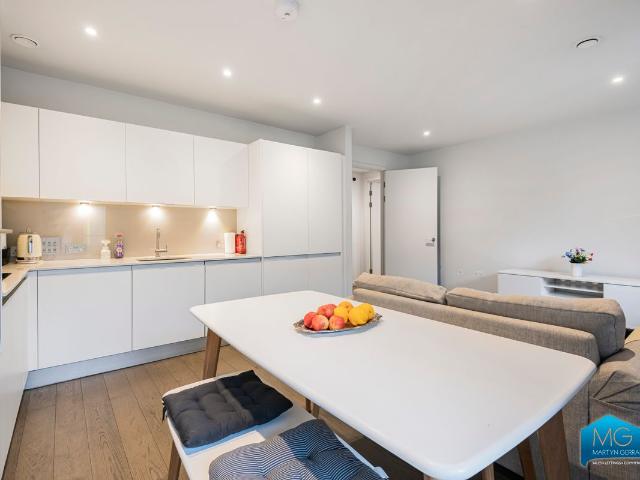York Way, Kings Cross, London N7, 1 bed flat to rent, £3,000 pcm | PrimeLocation
