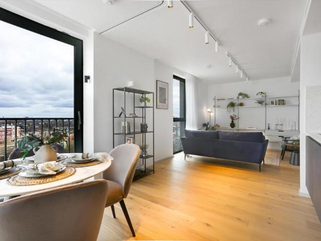 York Way, London, N1 2 bed flat to rent £4,675 pcm £1,079 pw