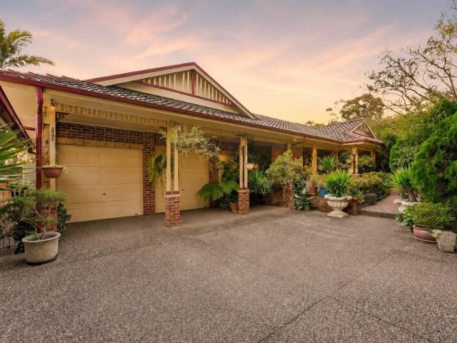 YOU WILL WANT TO LIVE HERE!