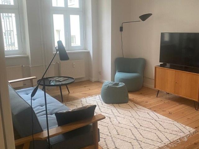 Young Urban Professionals or Couple! Furnished Flat with a View!