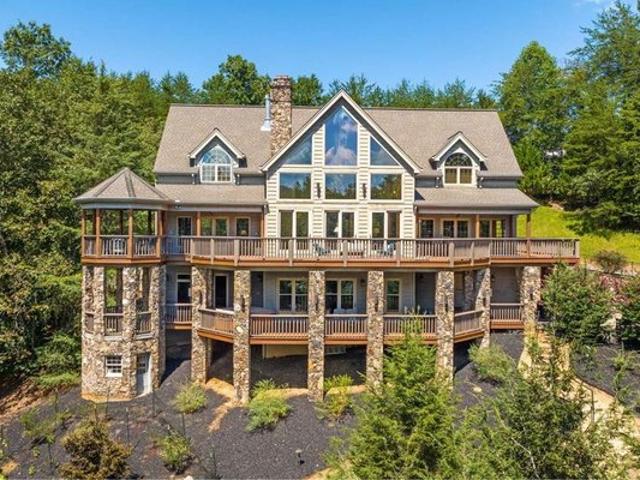 2579 State Highway 66, Young Harris, GA 30582