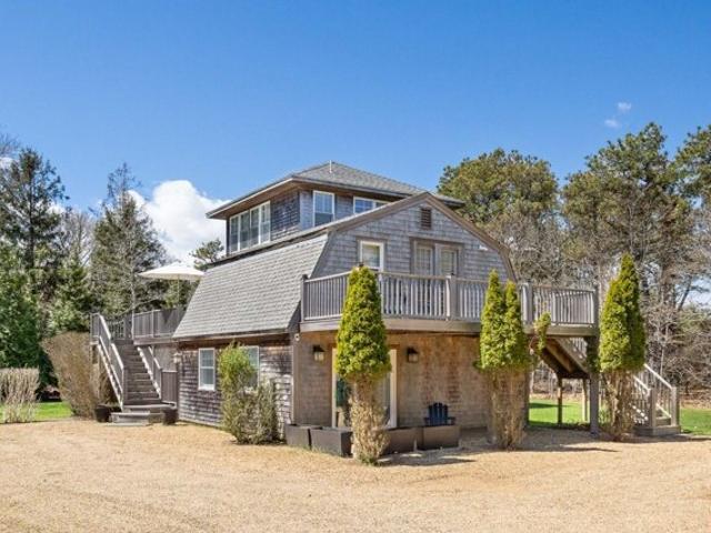 Young St, Edgartown, Home For Sale