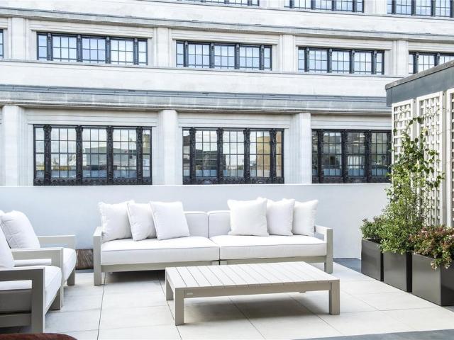 Young Street, Kensington, London, W8 3 bed penthouse to rent £27,083 pcm £6,250 pw