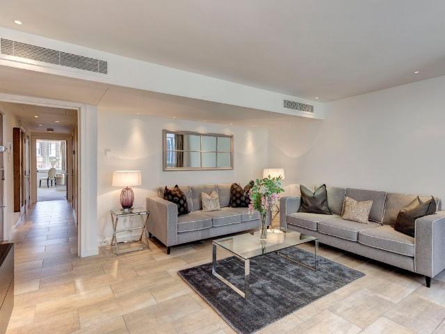 Young Street, London W8, 2 bed flat to rent, £6,392 pcm | PrimeLocation