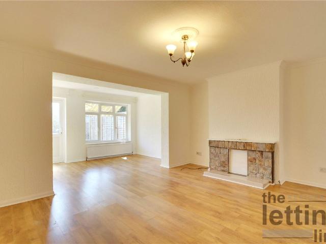 Youngmans Close, Enfield, Middlesex EN2, 3 bed terraced house to rent, £2,300 pcm | PrimeLocation