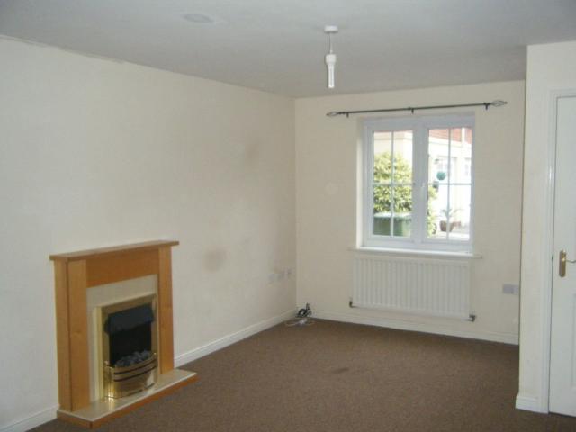 Youngs Ave, Fernwood, Newark, Notts, NG24