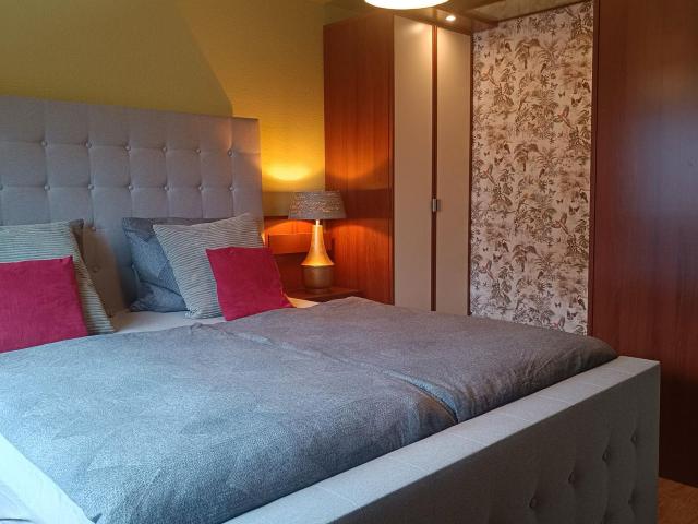Your new temporary home near the city and the Rhine, Koln Amsterdam Apartments for Rent