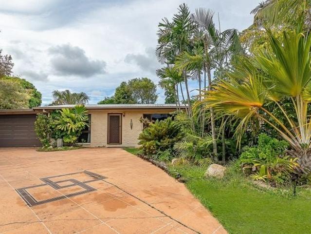 Your new home on Honeysuckle awaits!