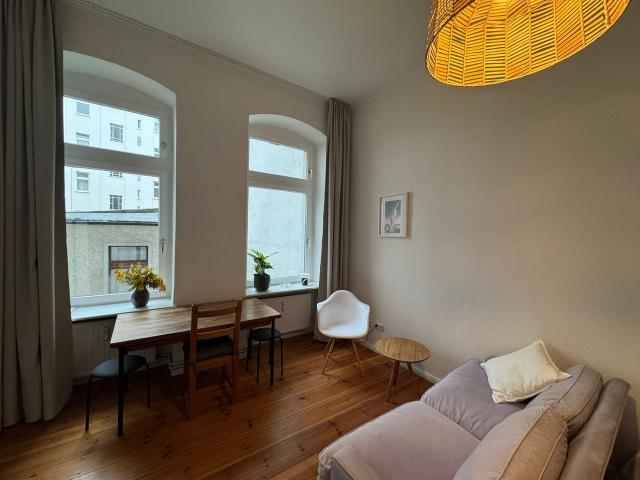 Your New Home Base in Kreuzberg!, Berlin Amsterdam Apartments for Rent