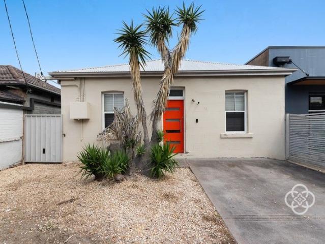 Your new home in the heart of the cityor an incredible development opportunity