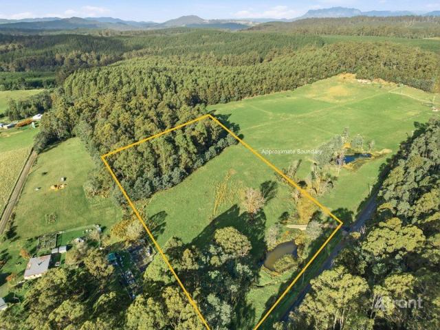 Your Own Creek, Your Own Canvas 11 Acres of North West Coast Possibility