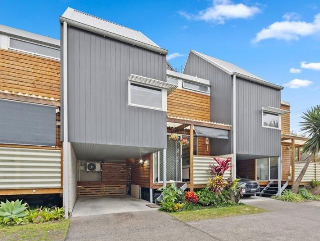 Your Own Easy Access Base in Crescent Head