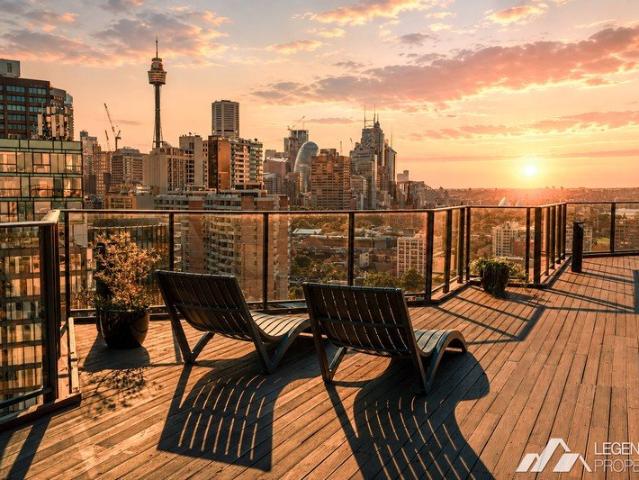 Your Own Outdoor Retreat Above the City