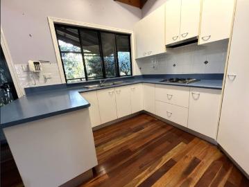 House to rent in Childers, Bundaberg Regional - Balcony
