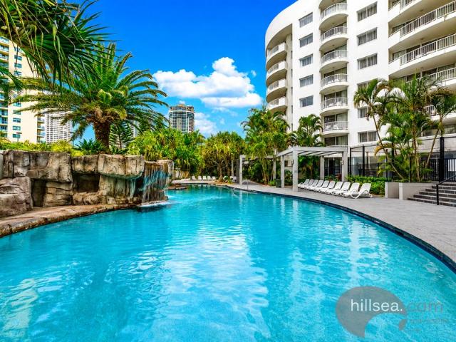 YOUR OWN PIECE OF SURFERS PARADISE