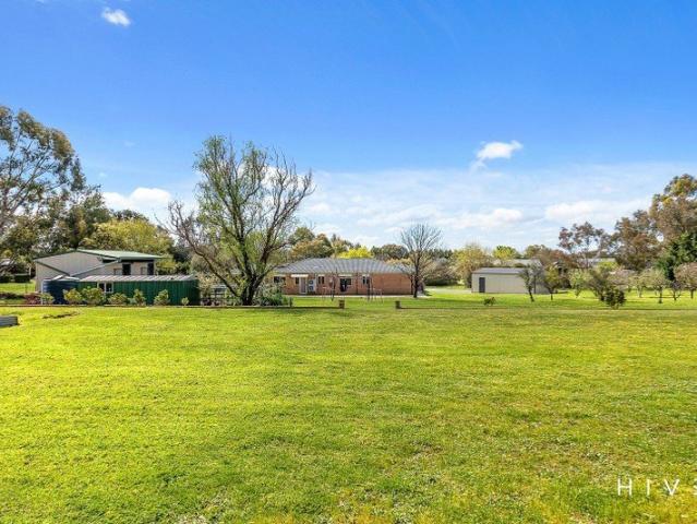 Your Own Private Country Retreat With Endless Lifestyle Possibilities