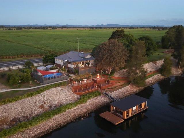 Your Own Resort with Unspoilt Clarence River Frontage