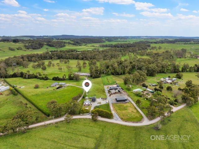 Your Own Slice of Country on the Edge of Town