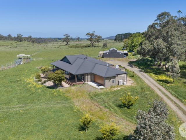 Your Own Slice of Country Living Just 15 Minutes from Ballarat