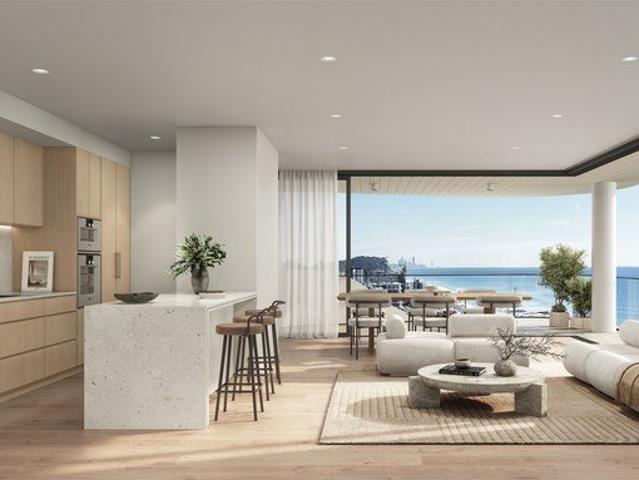Your Own Slice of Palm Beach Paradise