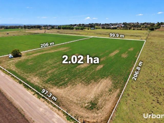 Your Opportunity to Build in Louth Park Space, Lifestyle & Convenience