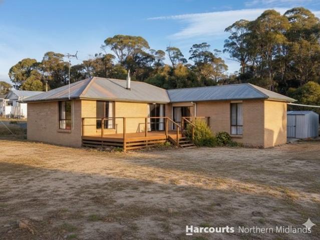 Your Basecamp for Fishing, Family & Fun