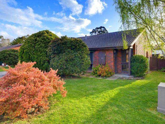 Your Bayswater North Dream Awaits! Don't Miss This Gem!