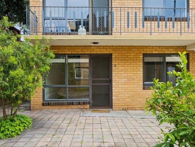 Your Beachside Pad Awaits