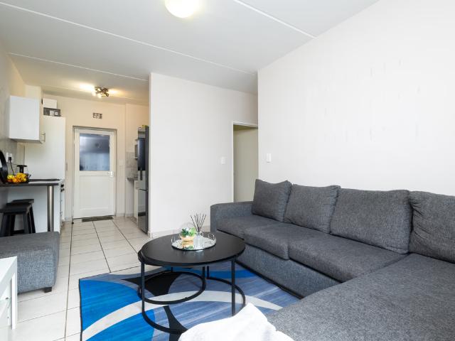 Your Bellville Upgrade Starts Here – First Floor 2 Bed!