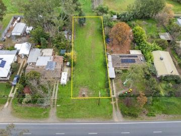 Your Blank Canvas Awaits in Ladysmith