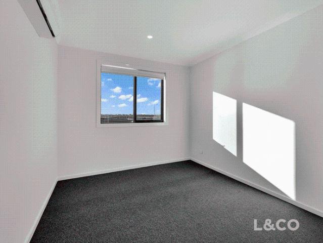 Your Brand New 5 Bedroom Home !