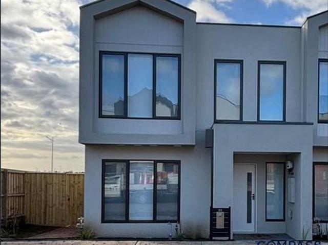 Your Brand New 5 Bedroom Home with Club Access Awaits!