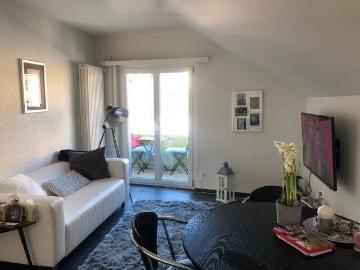 Your chance: Sunny apartment with balcony in the Länggass district