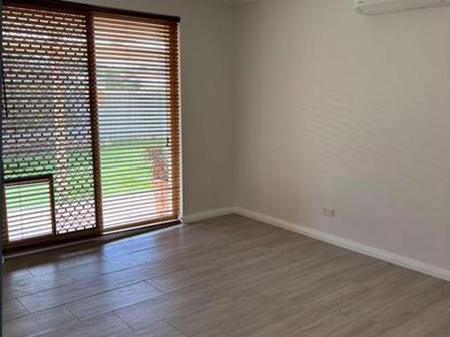 Your Coastal Escape in Mahomets Flats