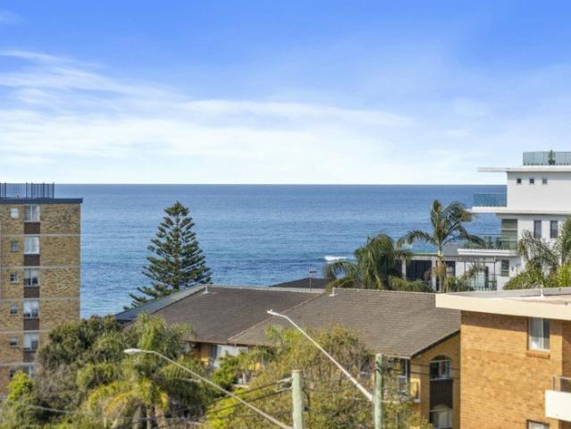 Your Coastal Escape With Ocean Views Awaits.