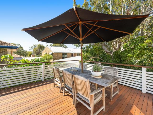 Your Coastal Family Haven Awaits: 27 Gannawarra Street, Currimundi