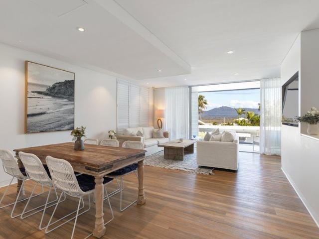 Your Coastal Oasis: A Spacious Holiday Approved Townhouse in the Heart of Noosa