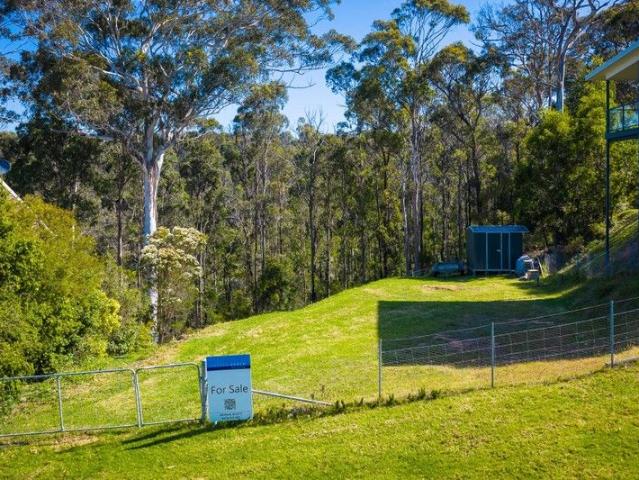 YOUR COASTAL LIFESTYLE AWAITS DA APPROVED 560m2 BLOCK