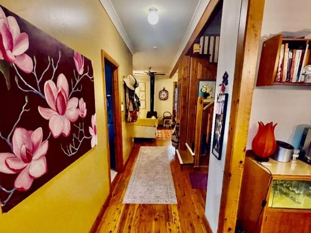 YOUR COUNTRY OASIS AWAITS JUST MOVE IN!