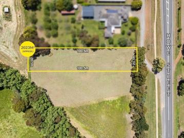 Your Country Sanctuary Awaits: Prime Half Acre in Miners Rest